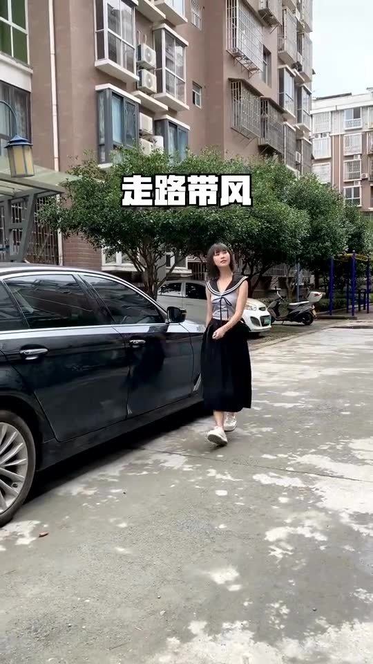 刚换了车,上车还不习惯,知道我以前是什么车吗 