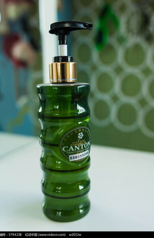 一瓶绿色瓶子的化妆品高清图片下载 红动网 