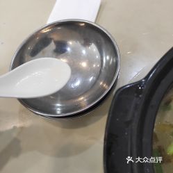 王记云南过桥米线的加米线的碗与普通的汤匙好不好吃 用户评价口味怎么样 成都美食加米线的碗与普通的汤匙实拍图片 大众点评 
