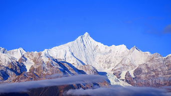 云南丽江 香格里拉 梅里雪山 虎跳峡6日5晚跟团游 4钻 三大雪山 两大古城丨徒步探险雨崩村点评 