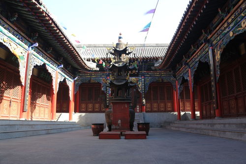 陕北煤老板捐款修建的庙宇