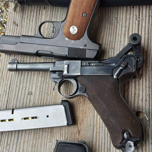 二战中最具代表性的手枪之一 
