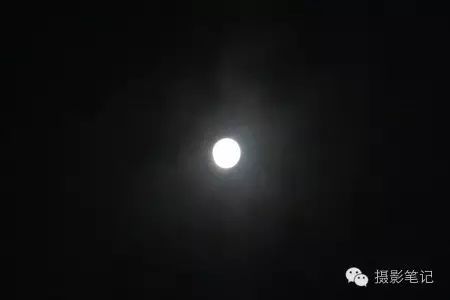 如何拍月亮