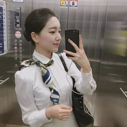 韩国空姐因健身走红,身材出众颜值超好,网友 360 无死角