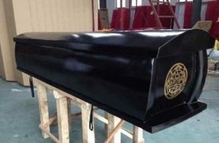 古代棺材都是埋葬死人用的 为何会出现五颜六色的棺材呢
