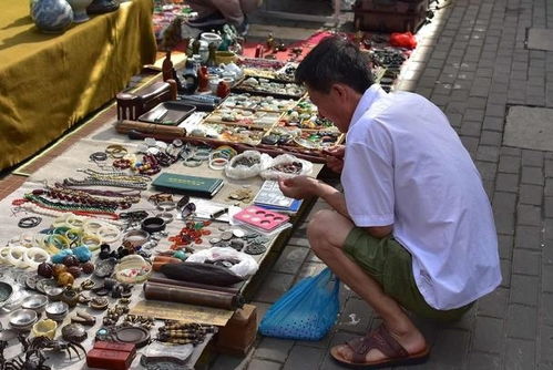 地摊经济爆火,当下在农村摆地摊怎么样 卖什么好呢 答案来了