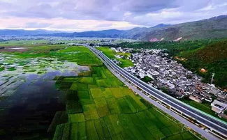 自驾云南最美高速公路,欣赏一路绝佳风景