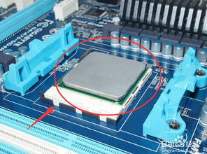 电脑的CPU是什么意思,CPU小了,可以和内存一样加吗 