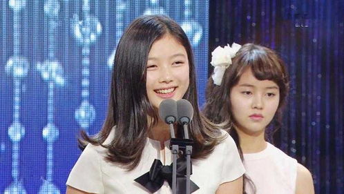 韩国艺人称呼比自己出道早的女演员为姐姐或者前辈,这两个称呼有什么不同吗