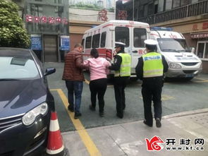 孕妇羊水破裂被堵路上，深圳交警7分钟护送至医院