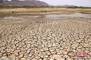 不毛之地词语解释,光秃秃的大地成语？