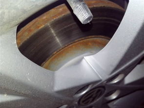 刹车盘生锈 磨损不平有沟槽会影响刹车性能吗