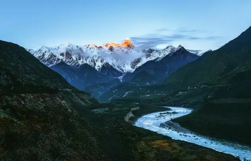 中国十大最美丽的山峰之一 南迦巴瓦峰