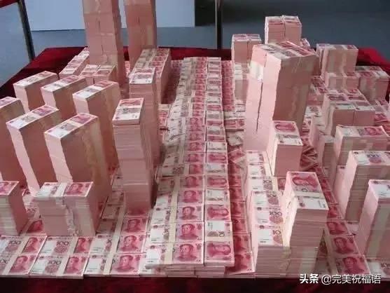 买100万元人民币中国平安股票一年可以赚多少钱？