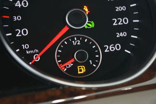 汽车油表不动了怎么办 汽车油表指针不动怎么回事