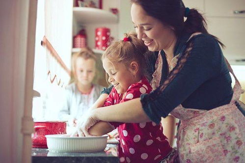 生完孩子后,是选择上班还是在家带娃 二胎宝妈 过得是两种日子