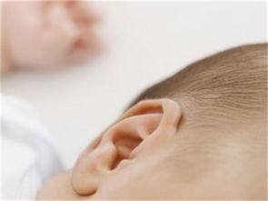 小孩耳朵疼是怎么回事