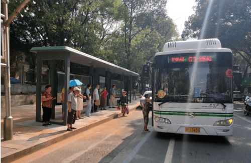 岳阳史上最长城市公交线路开通 63路公交来啦