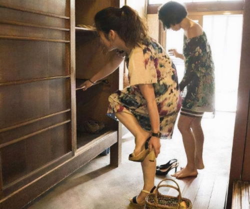 日本人进屋内要脱鞋,若有 脚臭 该如何解决 听听留学生怎么说