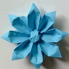折纸花的折法 做法 手工折纸花制作用皱纹纸花做纸花盆景 