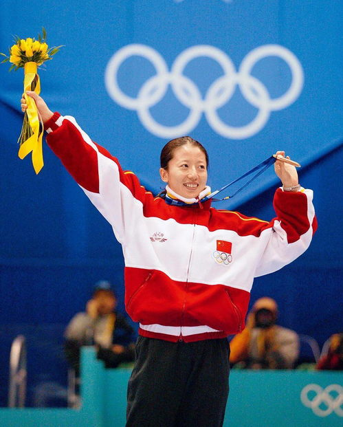 中国第一位获得冬奥会金牌 中国第一块冬奥会金牌是谁？是怎么夺得的？ 