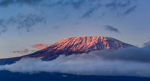 令人惊艳的四座火山,五颜六色的火山你见过几个 最美的在中国