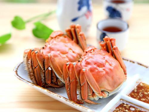 为什么吃完螃蟹不能吃柿子 