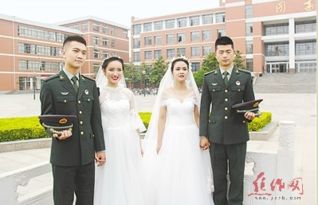 焦作一大学两国防生用婚纱照 为青春留念 