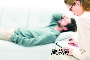 心理医生催眠治疗法有用吗伟凡心理咨询室给您解答