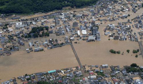 疫情 地震 洪水还有火山爆发,很难想象日本这几天经历了这么多