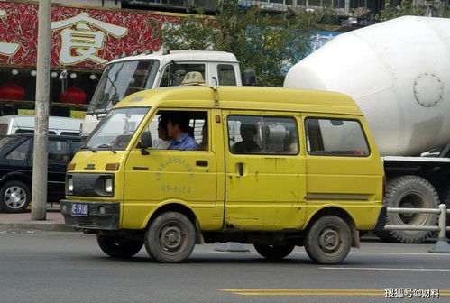 昔日 国民汽车 倒下 曾风靡全国大街小巷,曾连续18年销量第一