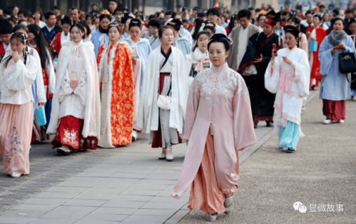 汉服自己烫金怎么弄好看(请问在哪里可以定制汉服)(烫金服饰)