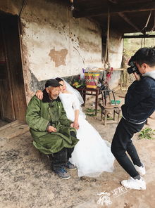 重庆90后摄影师春节回乡为外公外婆拍婚纱照 这一刻岁月这么美 