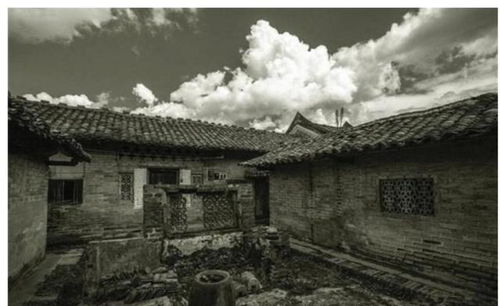 中国深山里的一座古宅,发现三件镇宅宝物,从清朝流传至今