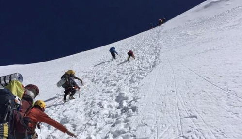 四川的这座雪山,去过的人都说这辈子值了,你知道是哪座山吗