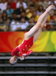 亚运体操 程菲在自由体操比赛中 米粒分享网 Mi6fx Com