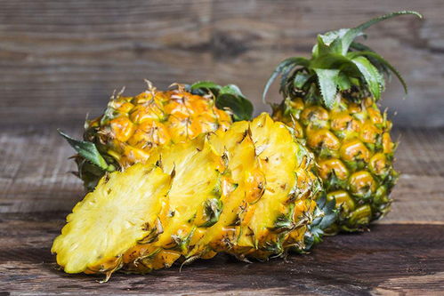 菠萝怎么削皮,菠萝的正确剥法解析？
