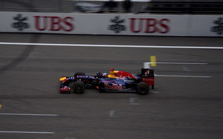 2011f1上海站(艾德里安·苏蒂尔的上海夜店伤人案)