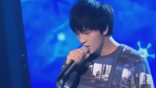 薛之谦的成名歌曲,也是他最不愿唱的歌曲,唱的时候感觉很痛苦 