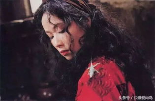 21岁拿影后,张国荣说她是天才,最辉煌的时刻在 许仙 之前