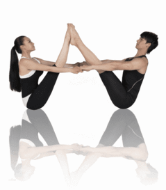 双人瑜伽体式大全 动作要规范