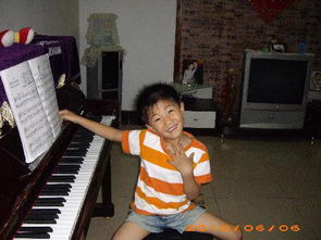 孩子爱上了弹钢琴作文 