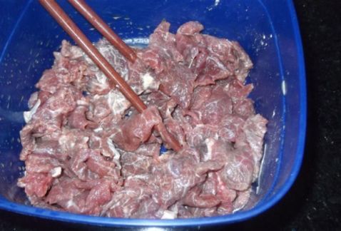 吃火锅涮的秘制牛肉怎么腌 