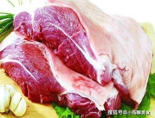 挑猪肉时,选择前腿肉还是后腿肉 好多人选错了,难怪做的不好吃