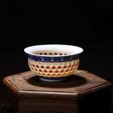 云品家居陶瓷功夫青花玲珑杯蜂窝镂空透明品茗杯泡茶杯主人杯 