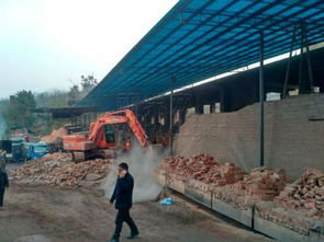 搜狐公众平台 重庆垫江一砖厂发生垮塌事故,致4人遇难1人重伤 组图 