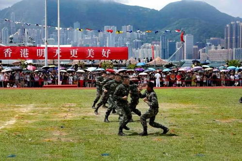 解放军驻港部队一直是正军级,海空装备已更新,军政主官不再高配