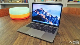 问：2022年MacBook Pro什么时候才能上市啊？听说MacBook三年一大更，再更新就是今