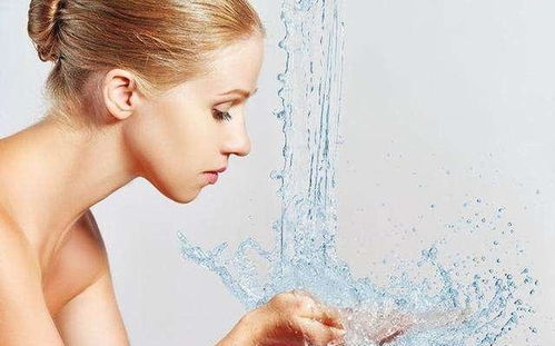 冷水和热水哪个洗脸效果好 4个关于洗脸的禁忌小常识,不妨一看