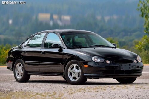 稀少的1999年款第三代福特金牛座3.2 V8性能版